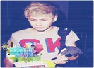 __. Și eu la fel :(( ;3 * o ține de mână * Gata Gata ;3