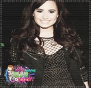 ∞ ♥ 　.; # îi bagă mâna sub tricou - mângâindu-l ;