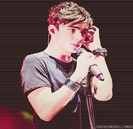 ; # cade cu ei.