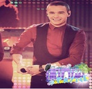 ☇ ∞ . bine , nu că m-ar interesa ;3 . # se joacă-n părul ei .