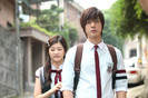 Playful kiss (6)