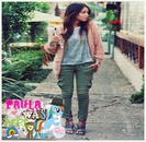 ⇒ ღ ;; . să ÎMBĂTRÂNEŞTI fă =))))) ;O3 . #kattie , lasă că creşti tu . să te poţi mici + click + ;3