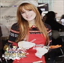 » ; am : salam , dulciuri , gume orbit :3 poftești ceva ? ;;) #mălik