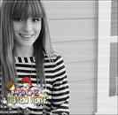 » ; heeeeeeeeeei :o3 [ intră . & se împiedică și . face BUF ;.| sunt bine :3