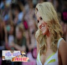 ╠ ˡᵉᵗᵗᶤᵉʰ ╣→ . # se joacă-n părul lui şi se uită la el ca la un copil mic ;3