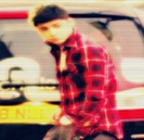 - habar. n-am :|. ^ soraluimento. ; .^ se urca. pe masa. ^ click_