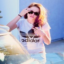 ▼Aoleu ce-mi place,ar trebui sa fiu Kristen :-?