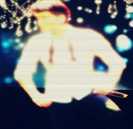 _ ^ vine cantand. ^ LOVEE IS THE WAAAAAY. ^^ back. (;|