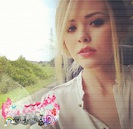 ; nu :3 eu citeam , dar luam poze cu steff ;333333