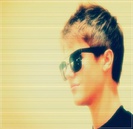 ». SUNT. . in mainile. . unui. incepator. -_- =))))))))). [ fanul. ;