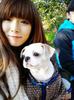 hyuna and dog