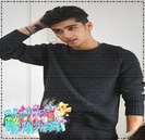 ». ; NU deschid subiectul. # se duce la uşă ; HI , DEMM. # se-ntoarce ; aşa.. :).. =)) ;