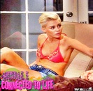 x Se ridica de jos ] Haii fwaaO__O atat de rauu trebuia sa daii scarba ce estii =;;;