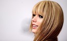 Taylor-3-taylor-swift-32128461-1600-975
