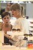 Taylor-Out-and-about-in-Sydney-November-25-2012-taylor-swift-32863249-817-1222