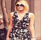 ♥ → . oricum era distrusă . .