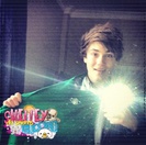 ➽ ; Aşa că.. şi EU SPRE EXEMPLU, they judge me for who I am and how I look - cl.