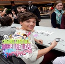 => *ia o cutie de servetele* + Asta a fost dulce ! :) #malik + Nu..? :) #emm + *isi sterge nasu* .