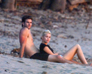 miley-cyrus-liam-hemsworth-8