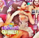 _- Moama ;-ww.. Lasa.maa bwa ..;-w il caut pe Bieber ;-w.. Tampitu a fugit dupa unu