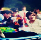 ». ( râde. - subtil. ) păii. . mai dulce ca cea. care stă în braţele. mele ;;) ?