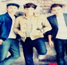 → ; ∞. era şi timpul ;3. =)))) ( râde. apoi o sărută lung. ) × purieeh. ;