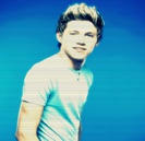 → ; ∞. mă simt mai bine ca niall ;3 + da ce-am făcut O.O ? × bii ;