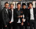 one-direction-brit-awards-2013-backstage-1361400091-view-0 (1)