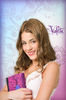 Violetta-Wallpaper-violetta-32130062-640-960