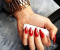 long-red-nails_thumb