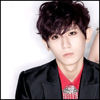 [(:] ..Bne.. Care castiga o ia pe ChoRong.. dar sa stii ..O sa pierd.. nu alerg prea bne.. :-" ..