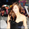 ~.~ Waw...castigatorul se alege cu ChoRong? Vreau sa vad asta :)) Hey Bora :)