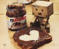 cardboard-heart-nutella-robot-Favim.com-357386
