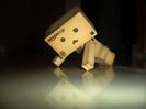 AmazonBOxRobotOnFloor_by_xroberto