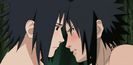 sasuke se iubeste !!! waw mi-ar sta bn ca paparazzo