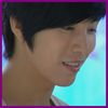 >> Euu? Nimic..:-s Ea a facut contact cu pamantul :-s..si fata mea..-_-".