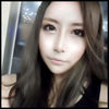 [(:] ..|intra| ..Heya`.. :) ..[se aseaza pe canapea]..