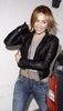 normal_83440_Miley_Cyrus_out_for_dinner_Studio_City_J0001_001_122_520lo