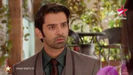 (Arnav se apropie de ea)Khushi?Kush,s-a intamplat ceva?