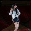 (*) ...:-w ..Yaa.. voi ii tineti partea lu` ala? ..[aratand spre HS] ..:-w