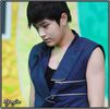 ∞ .. ^isi scutura parul+iese din apa+se pune pe nisip^ .. Bye JungAh. :-h ..