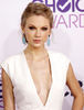 taylor-swift-people-s-choice-awards-2013-05