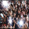 Paparazzi: Justin..Justin..Ea este noua ta iubita ?