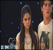 * se pierde prin multimea de paparazzi * Justin :-? NOO URAT :@ Iar l`am pierdut :-l JUSTIIN ! :@