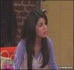 * era cu o mana pe ea * o_o * in soapta * Acum cum ies :-? :-s