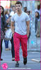 Joe-Jonas-Pink-Capris-NYC