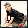 << ..[se ridica Ip] .. /:) ..Stau si altii.. JA sta.. /:) ..Te inseala`n fata. :))=))