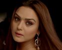 Bol Na Halke Halke - Jhoom Barabar Jhoom (2007) _HD_ _BluRay_ Music Videos_(720p).mp4_000030880