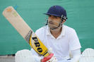 269584-gurmeet-choudhary-plays-cricket
