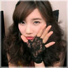 (*) ..Pai.. eu cica invat sa cant la chitara.. Dar L are dreptate.. nu mi se potriveste.. :-< ..:))